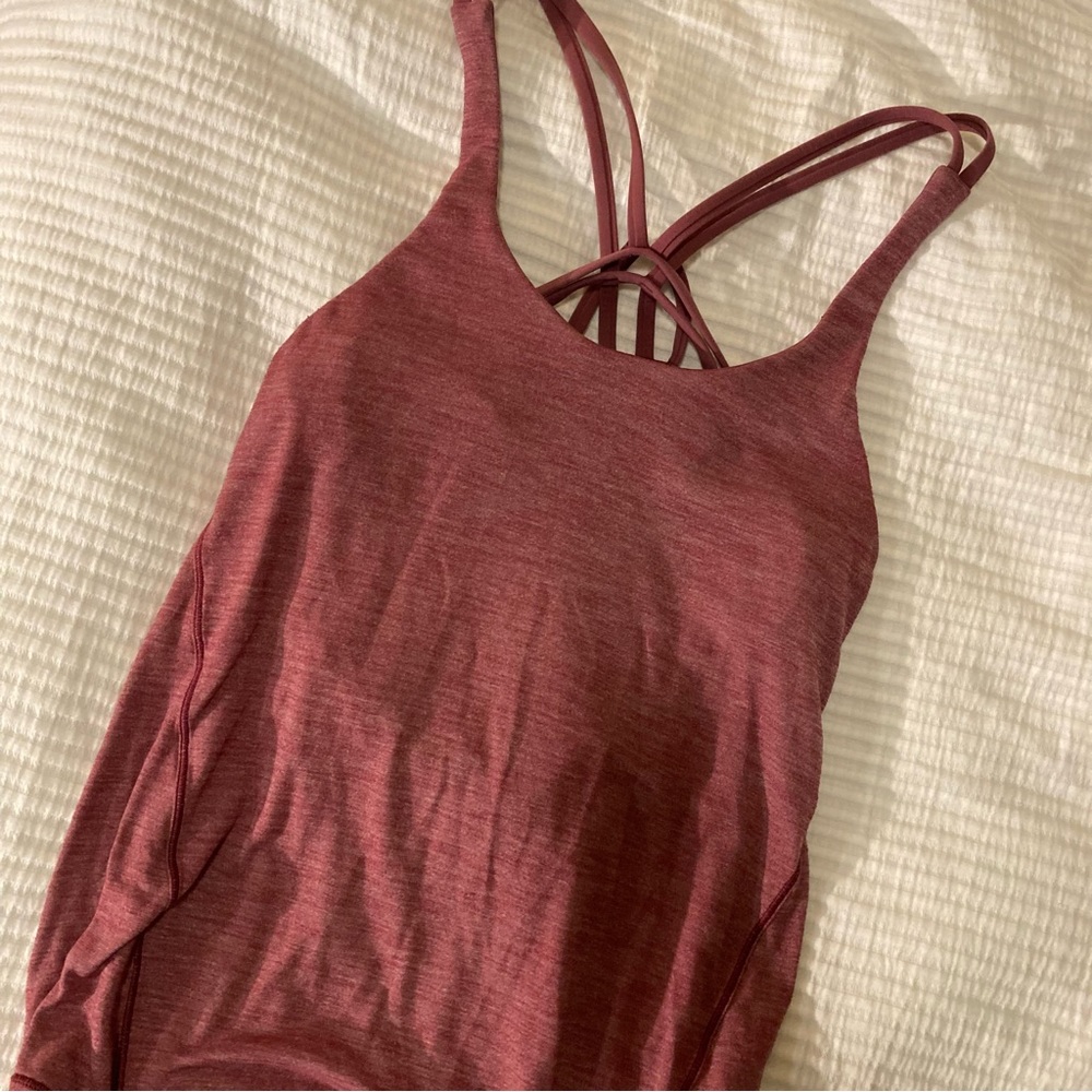 Lululemon tank